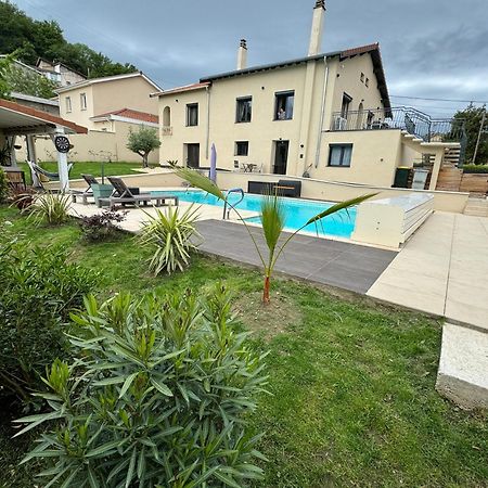 Ô'Bon'Plan Apartamento Givors Exterior foto