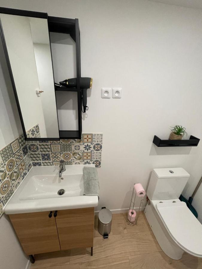 Ô'Bon'Plan Apartamento Givors Exterior foto