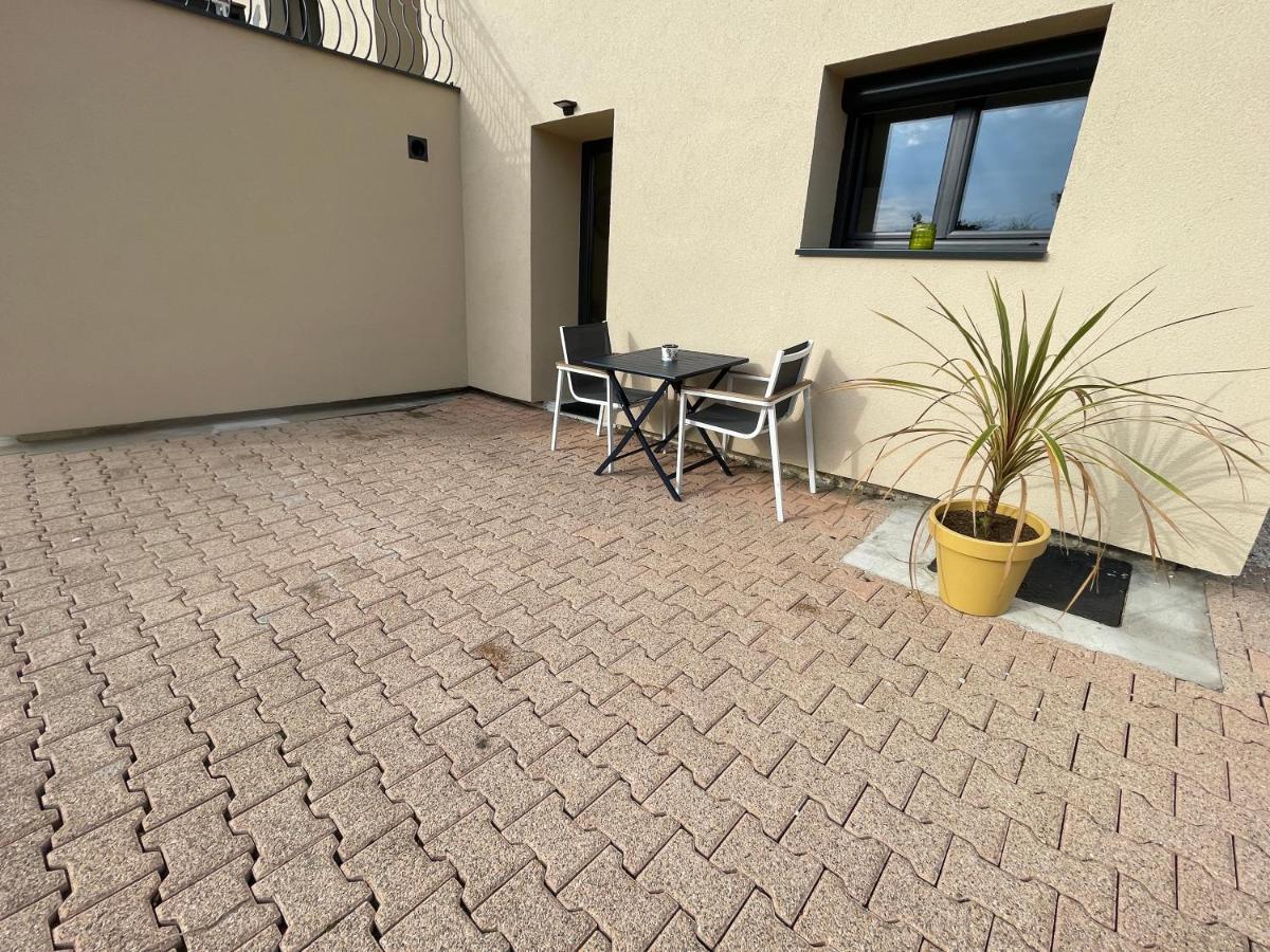 Ô'Bon'Plan Apartamento Givors Exterior foto
